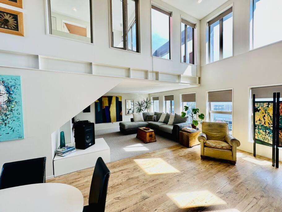 Stunning New York Loft Gallery Christchurch Exterior foto